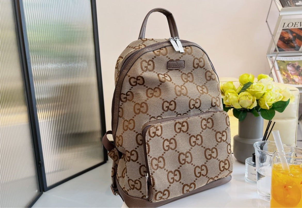 New Gucci mochila