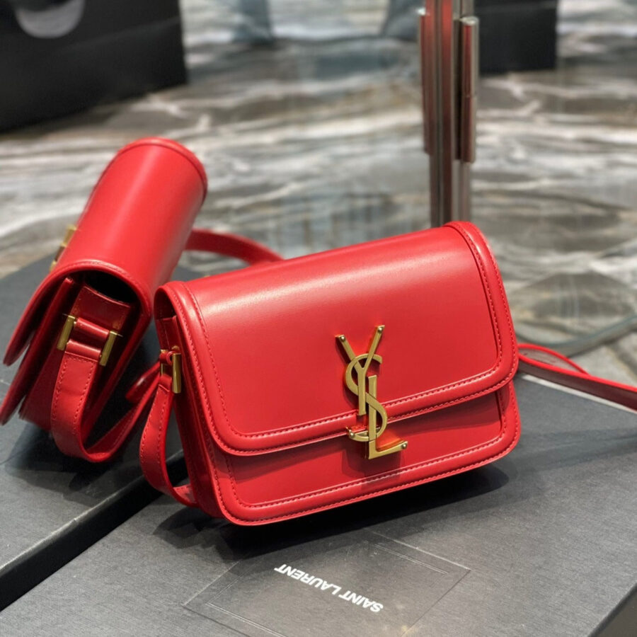 Designer handbag gold – front view