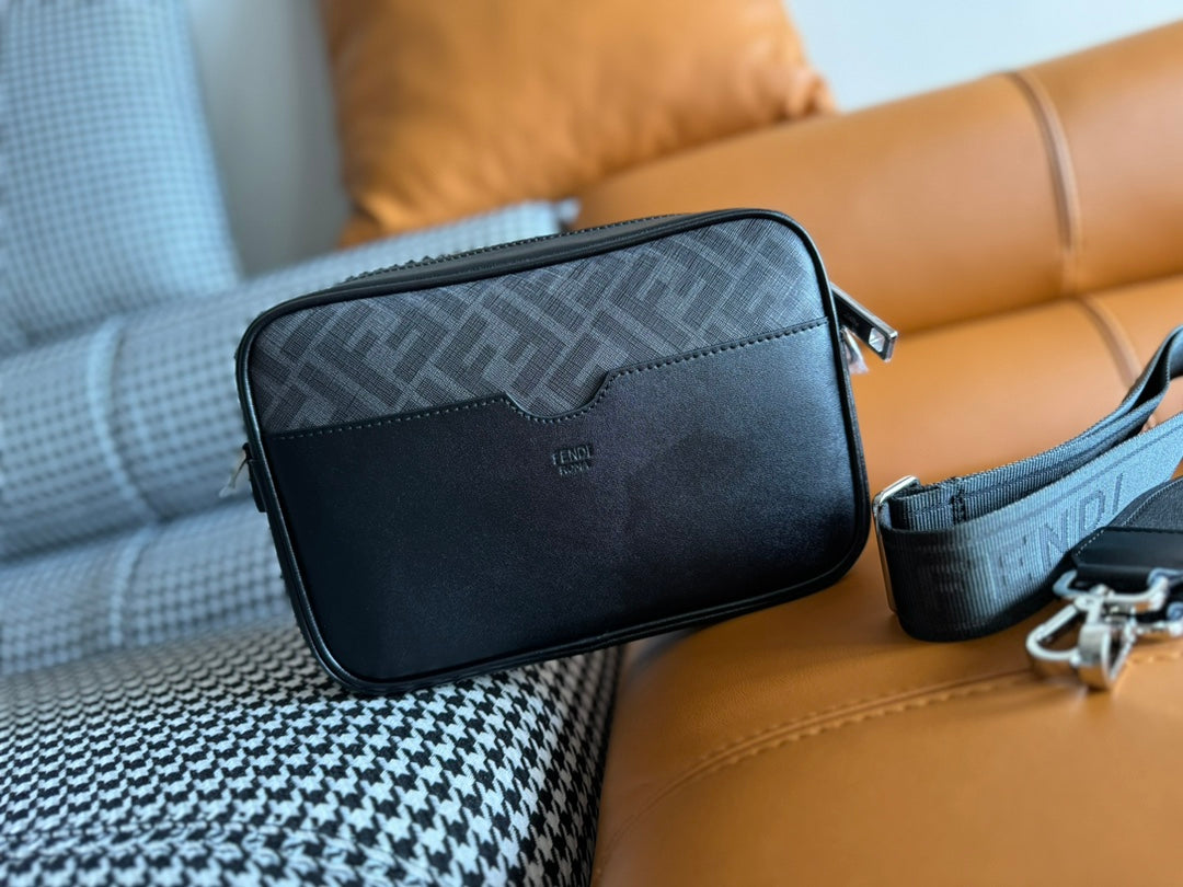 Bolso de fiesta 22 con FF MOTIF IN DARK GRAY TEXTURED FABRIC AND Negro LAMBSKIN TRIM